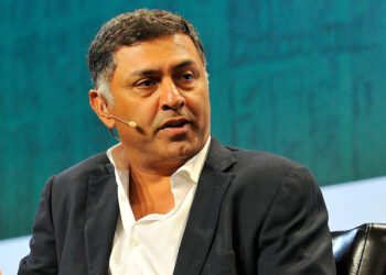 nikesh-arora-biography