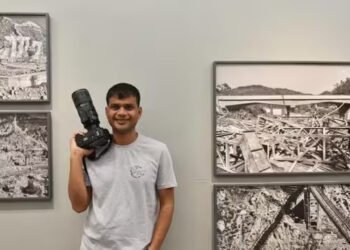 Vicky-Roy-first-solo-exhibition