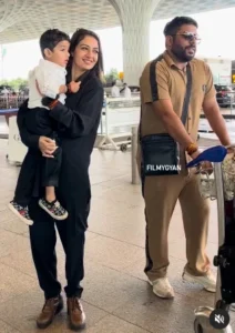 chandrika dixit vada pav with his son
