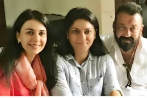 priya dutt with siblings
