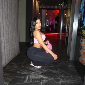 ariiela la lalangosta image