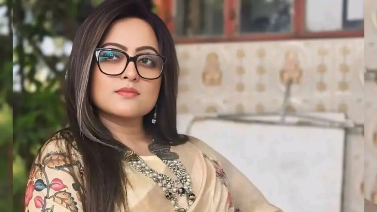 Cc Rupsha Rupsha Chakraborty Biography, Age, Family, Career, Net Worth and More ...