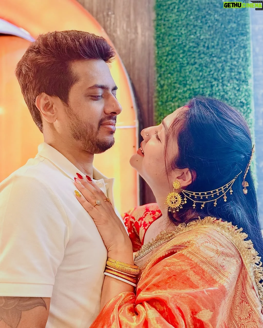 Ritu Rai Acharya Husband