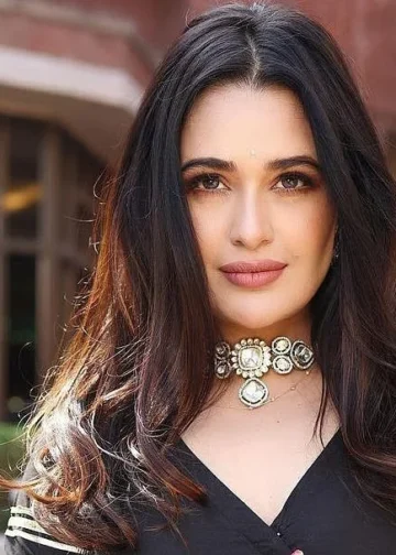 Yuvika Chaudhary Biography, Age, Family, Husband, Career, Net Worth & More