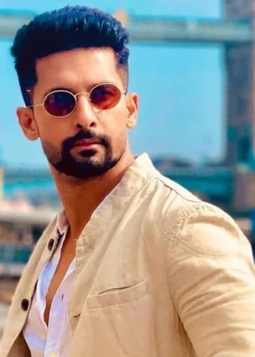 Ravi Dubey