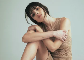 Samantha Siqueiros Biography, Age, Family, Career, Net Worth & More