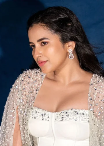Komalee Prasad