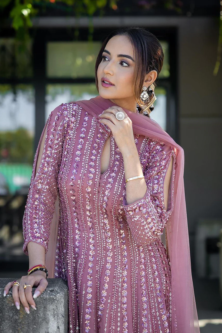 Jasmin Bhasin