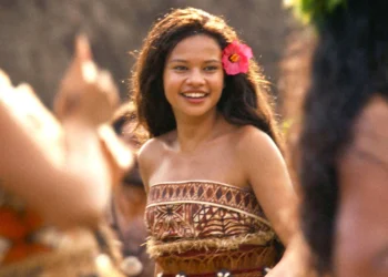 Catherine Laga'aia